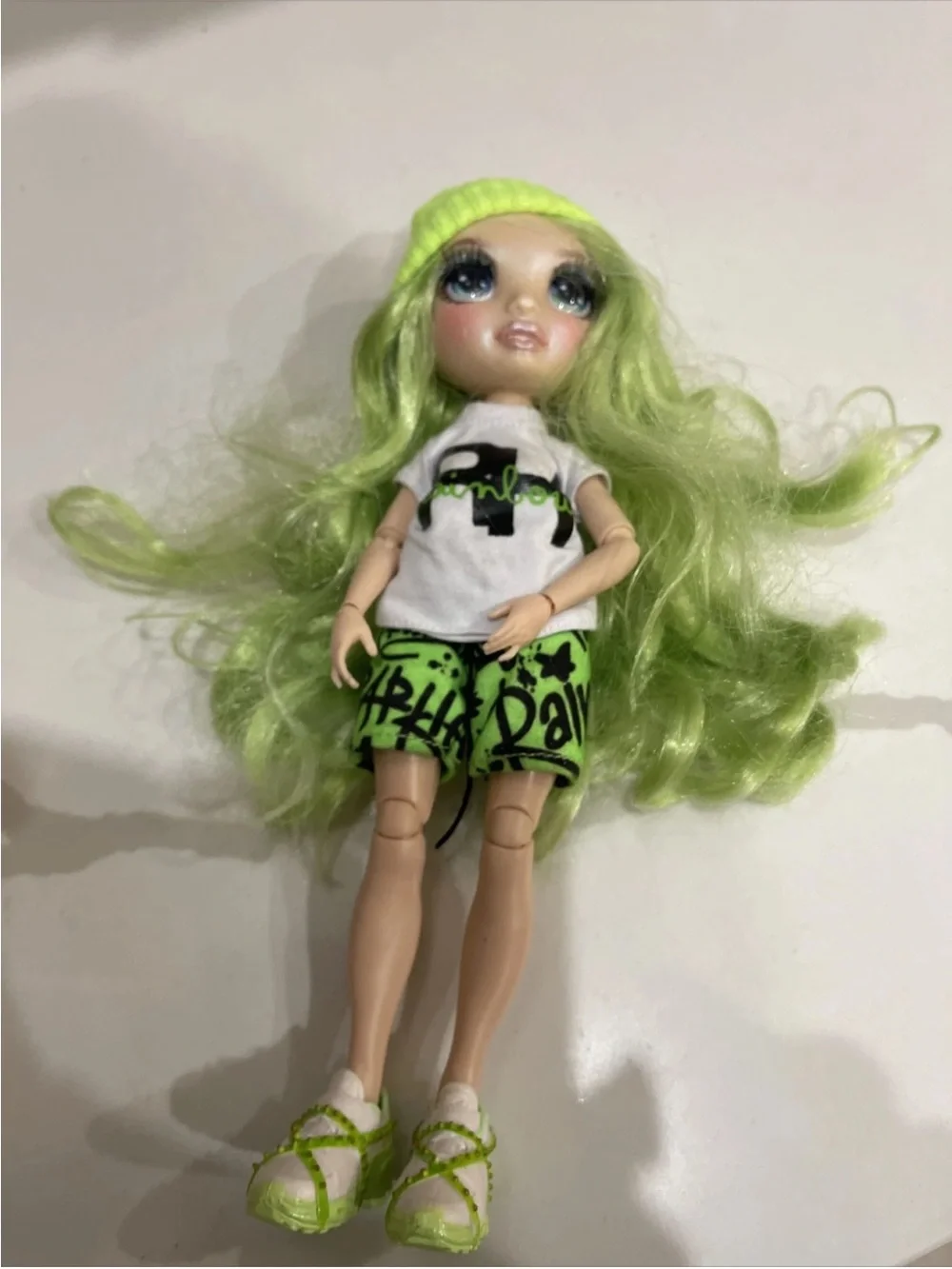 Rainbow High Winter Break Jade Hunter  Violet Willow And Doll White Hair Great